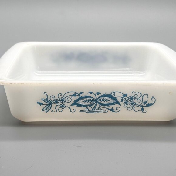 Vintage Glasbake Blue Floral Milk Glass Baking Dish J235 Square Eight Inch - Picture 4 of 7